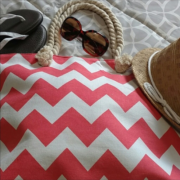 NEW! 2 left! Retro Travel/Beach/Farmers Market Canvas Tote Bag Red Pink Shopping - Picture 3 of 6